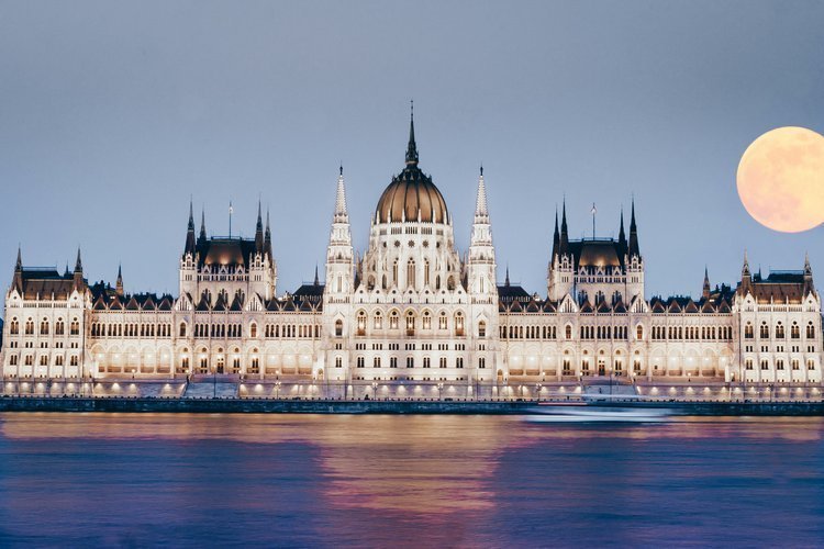 Guided Tour of the Budapest Parliament
