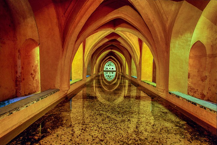 Private Guided Tour with Tickets to the Royal Alcazar of Seville