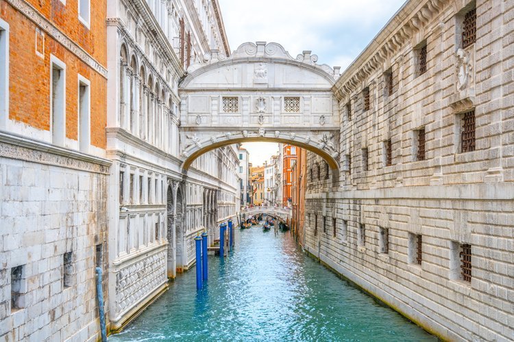 Excursión en tren a Venecia y Verona desde Milán