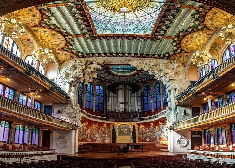 Entrada al Palau de la Música Catalana con Audioguía