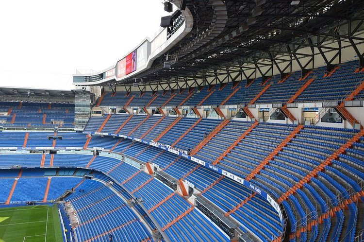 Tour por el Santiago Bernabéu