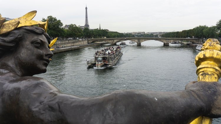 Boat Tour on the Seine