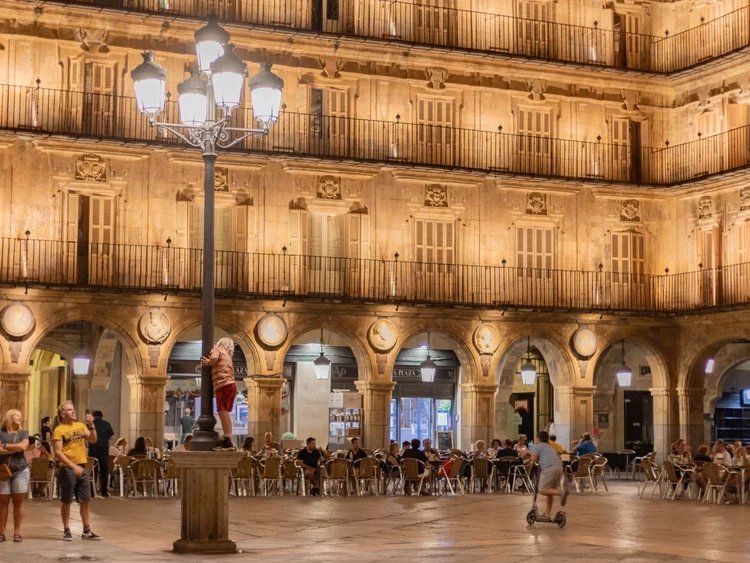 Free Tour Salamanca Nocturna