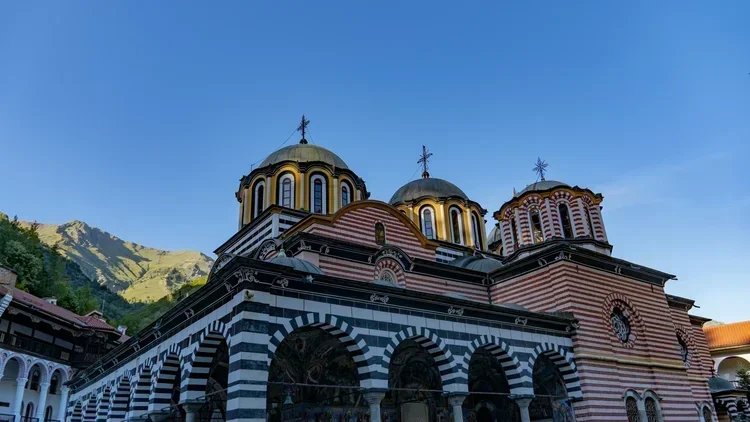 Excusión al Monasterio de Rila y la Iglesia de Boyana desde Sofía