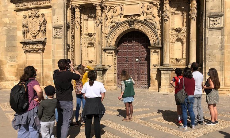 Visita Guiada a Úbeda y Baeza con Entradas a Monumentos