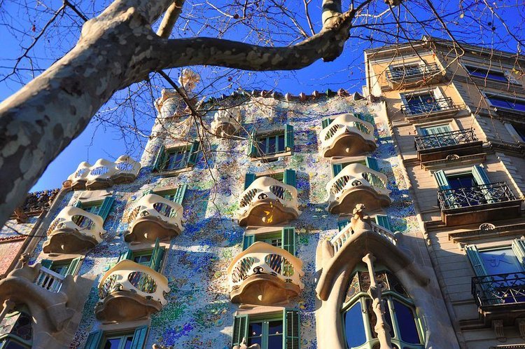 Free Tour Barcelona de Gaudí, Sagrada Familia y el Modernismo