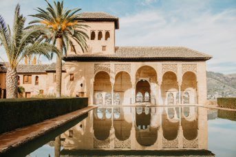 Day Trip to the Alhambra and Granada from the Costa Del Sol