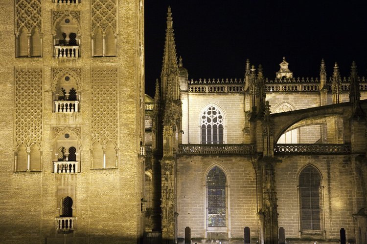 Seville Cathedral by Night: Guided Tour with Tickets