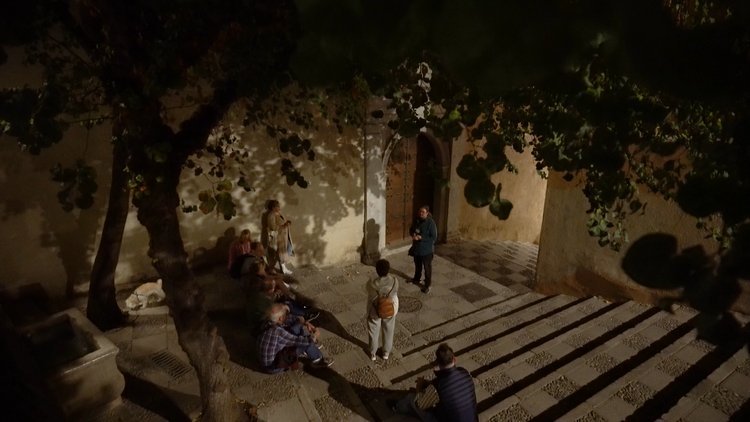 Free Tour de la Granada Oscura: Misterios y Leyendas