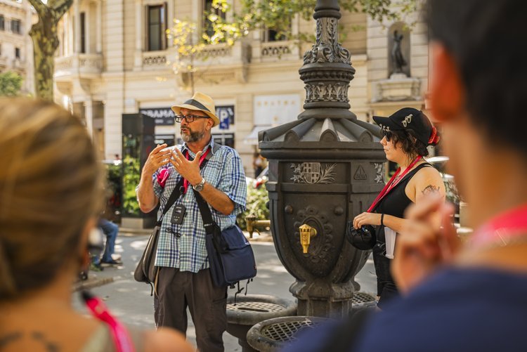 Free Tour Barcelona de Gaudí, Sagrada Familia y el Modernismo