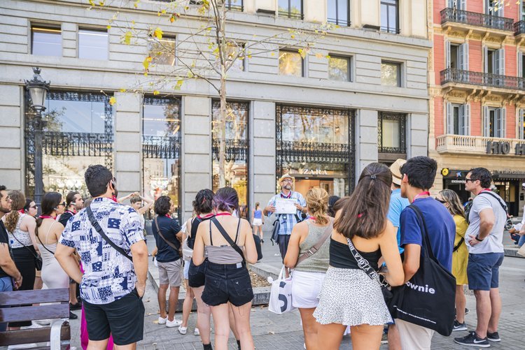 Free Tour Barcelona de Gaudí, Sagrada Familia y el Modernismo