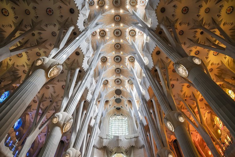 Entrada a la Sagrada Familia + Park Güell con Audioguía