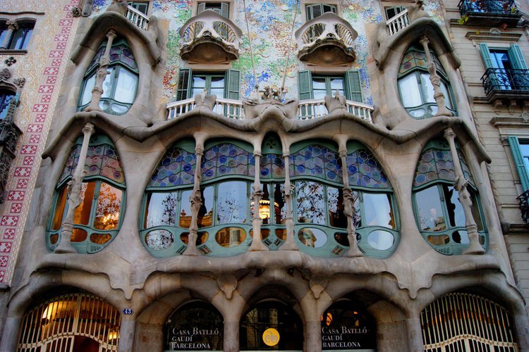 Entrada a Casa Batlló con Audioguía