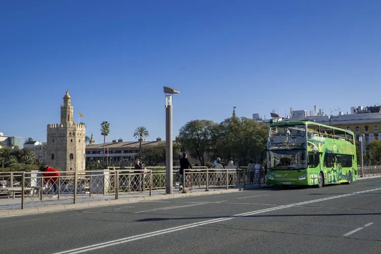 Autobus turistico Hop-On Hop-Off di Siviglia