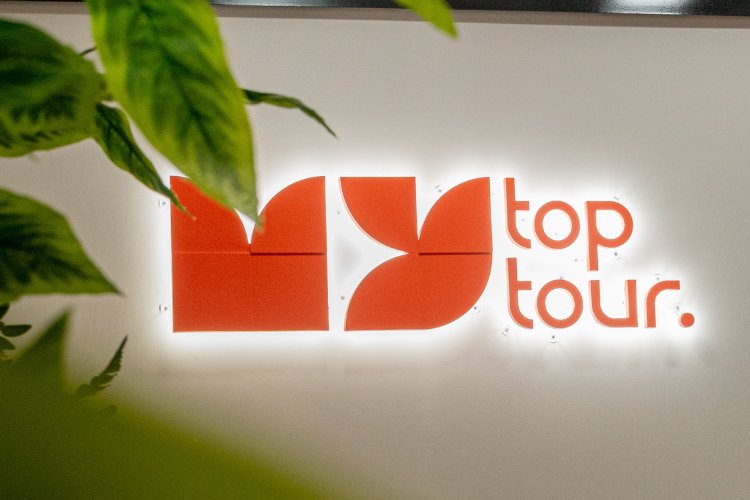 My Top Tour Luggage Storage