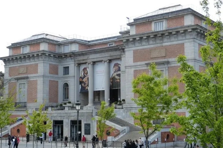 Entrada al Museo del Prado