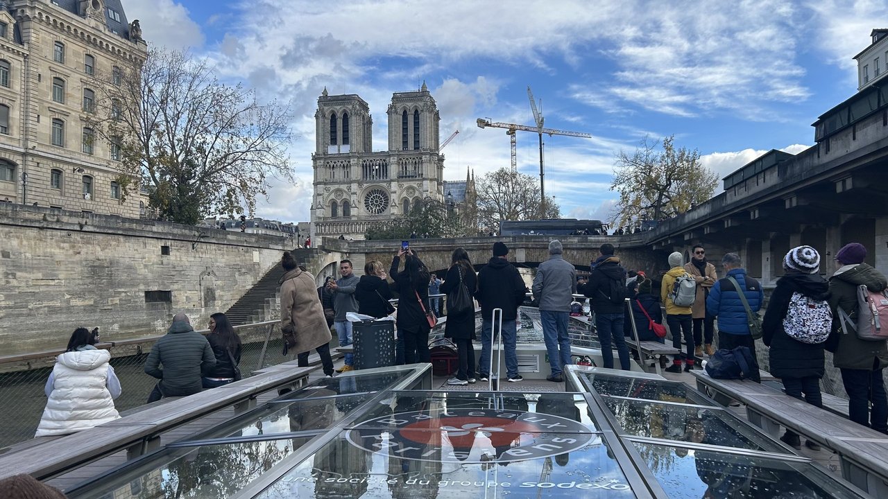 Billet au Musée du Louvre avec Audioguide + Croisière sur la Seine