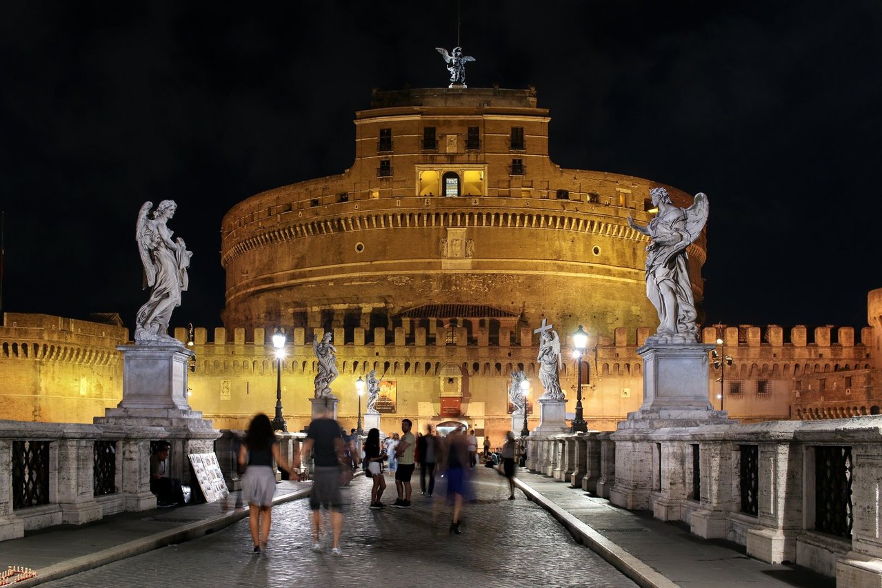 Castillo de Sant'Angelo: Entrada sin Colas