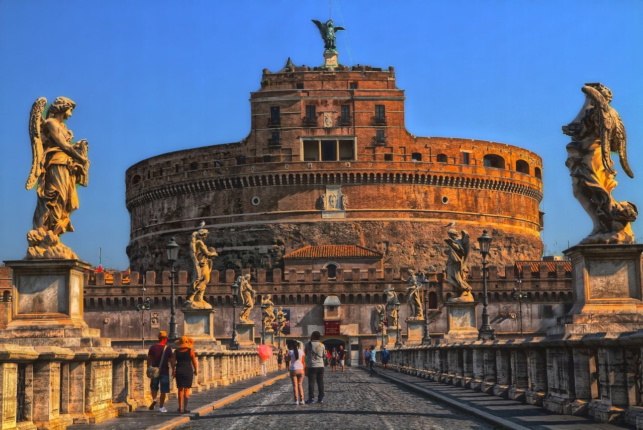 Castillo de Sant'Angelo: Entrada sin Colas