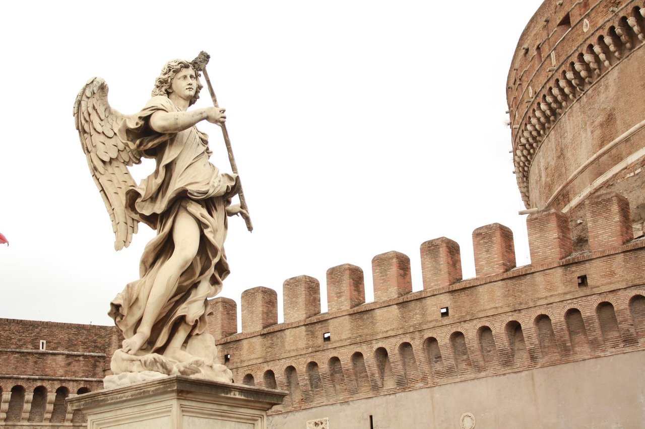 Castillo de Sant'Angelo: Entrada sin Colas