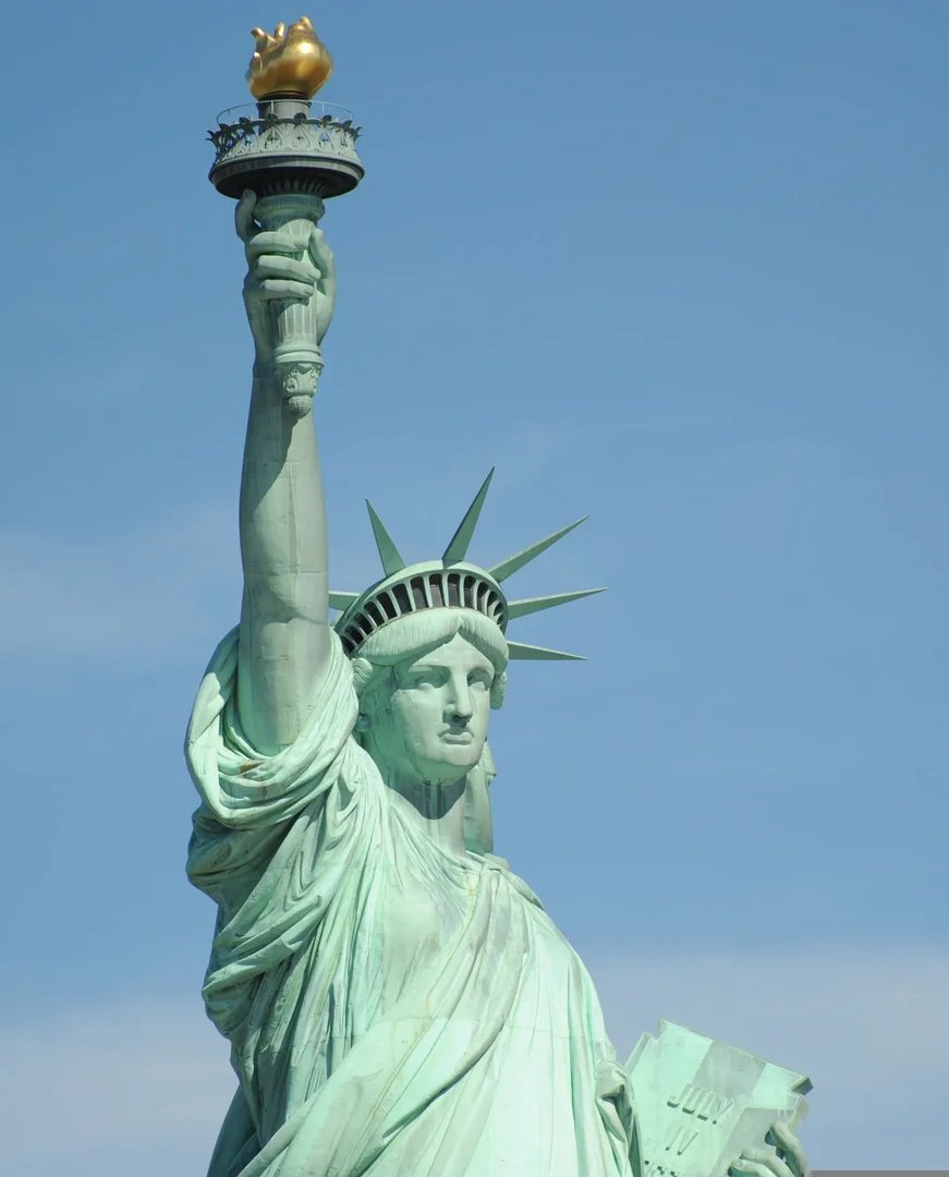 Estatua de la Libertad y Ellis Island: Entrada con Audioguía + Ferri