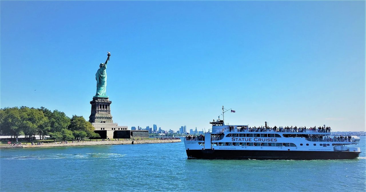 Crucero por la Estatua de la Libertad y Ellis Island