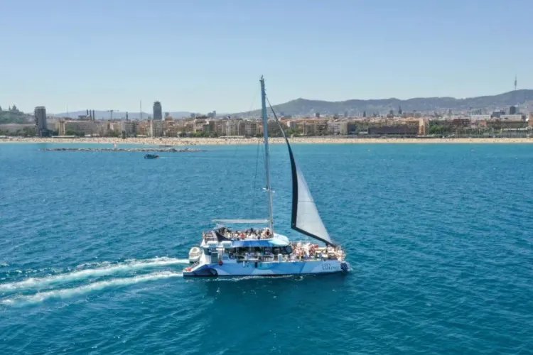 Promenade en Catamaran à Barcelone