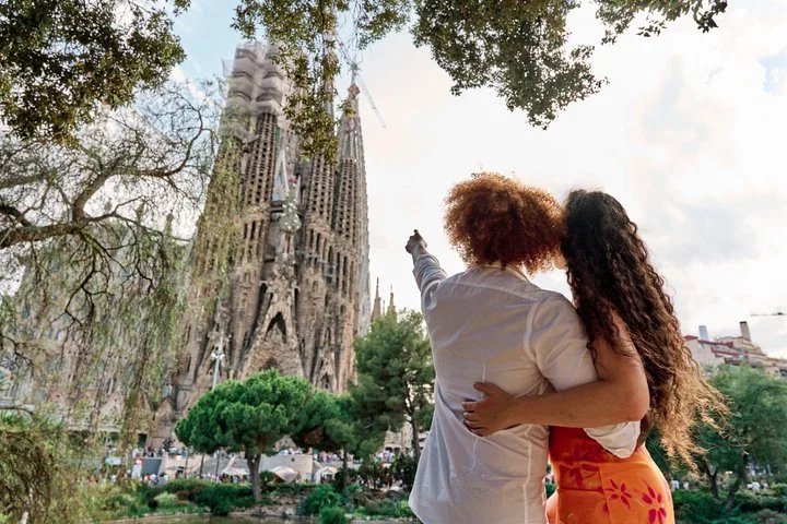 Sagrada Familia Surroundings