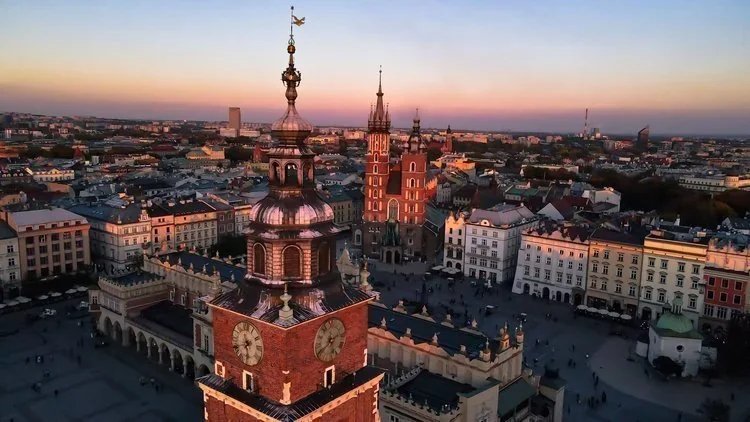 Tour por la Catedral de Cracovia + Colina de Wawel