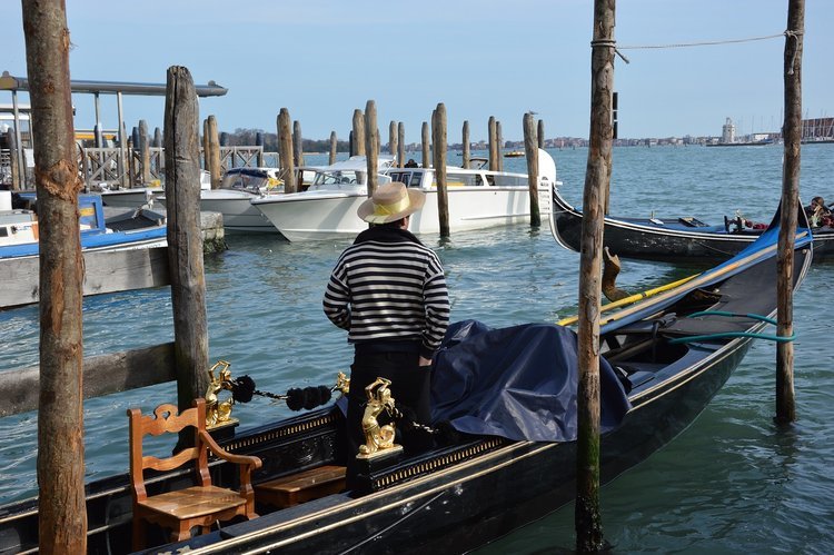 Paseo en Góndola en Venecia